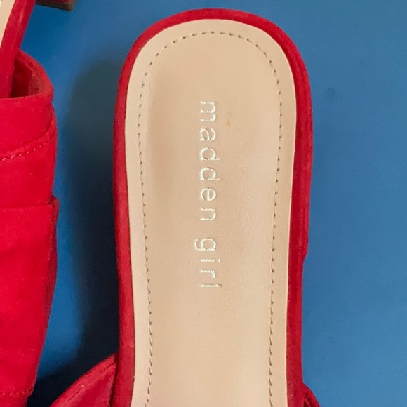 Madden Girl red open toe mules - Picture 5 of 7